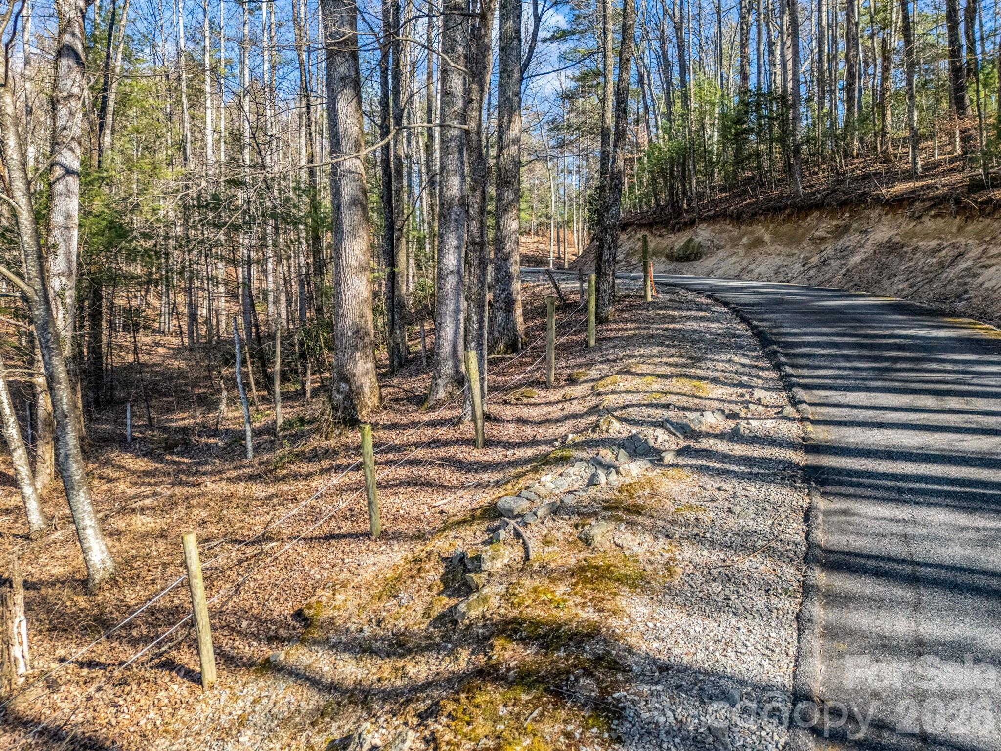 181 Justamere Lane Hendersonville NC 28739