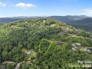 W12 Curtain Bluff Hendersonville NC 28791