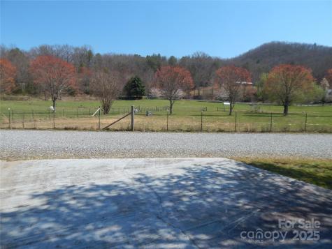 50 Timber Leaf Drive Sylva NC 28779