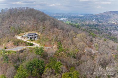 32 Grovepoint Way Asheville NC 28804
