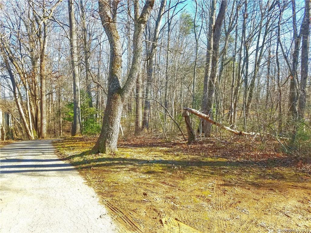 302 Oak Hill Road Candler NC 28715
