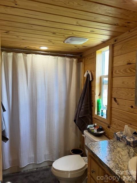 137 Cowboy Lane Hot Springs NC 28743