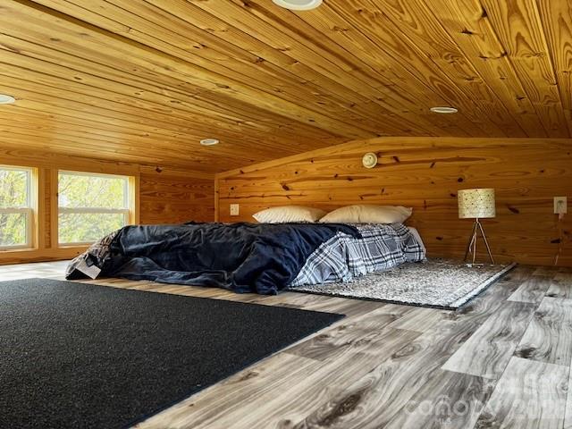 137 Cowboy Lane Hot Springs NC 28743