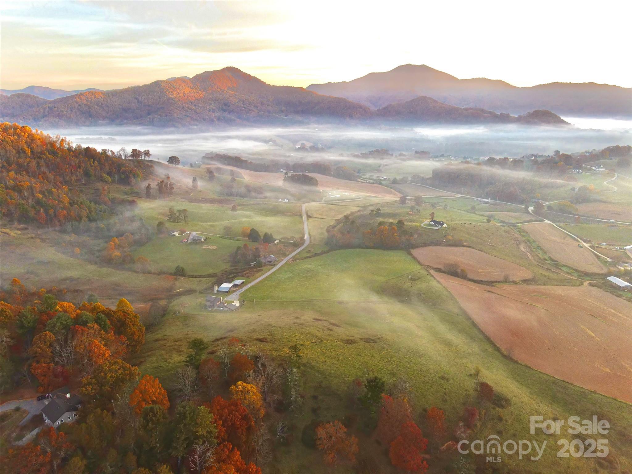999 Coyote Hollow Road Waynesville NC 28785