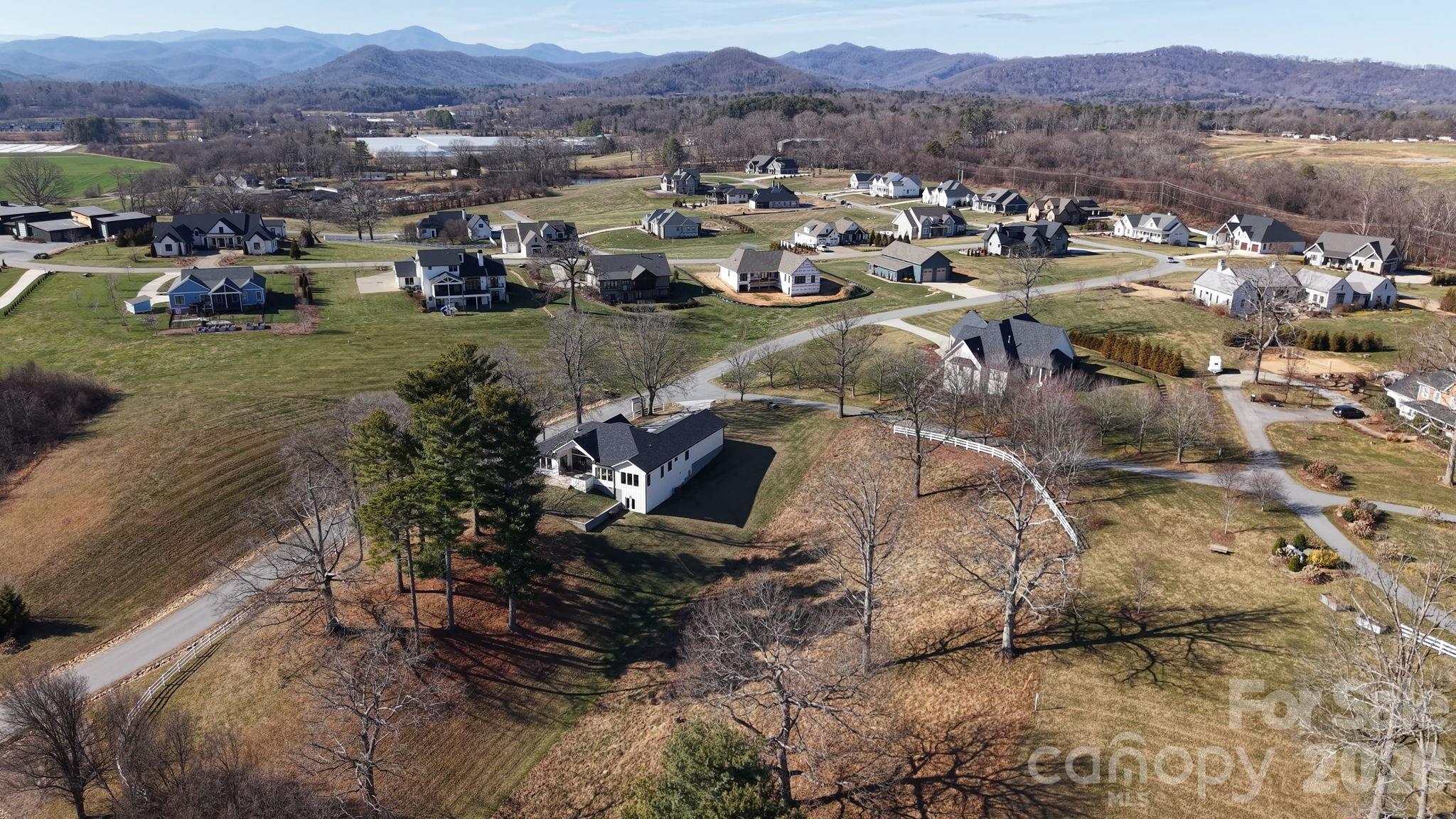 479 Nesbitt Drive Mills River NC 28759