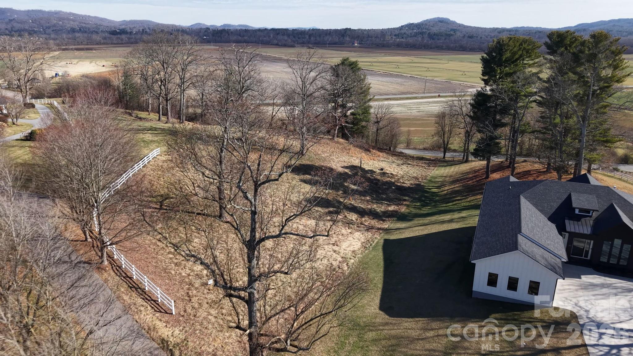 479 Nesbitt Drive Mills River NC 28759