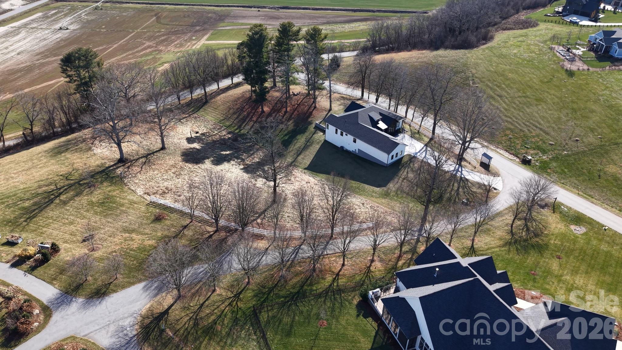 479 Nesbitt Drive Mills River NC 28759