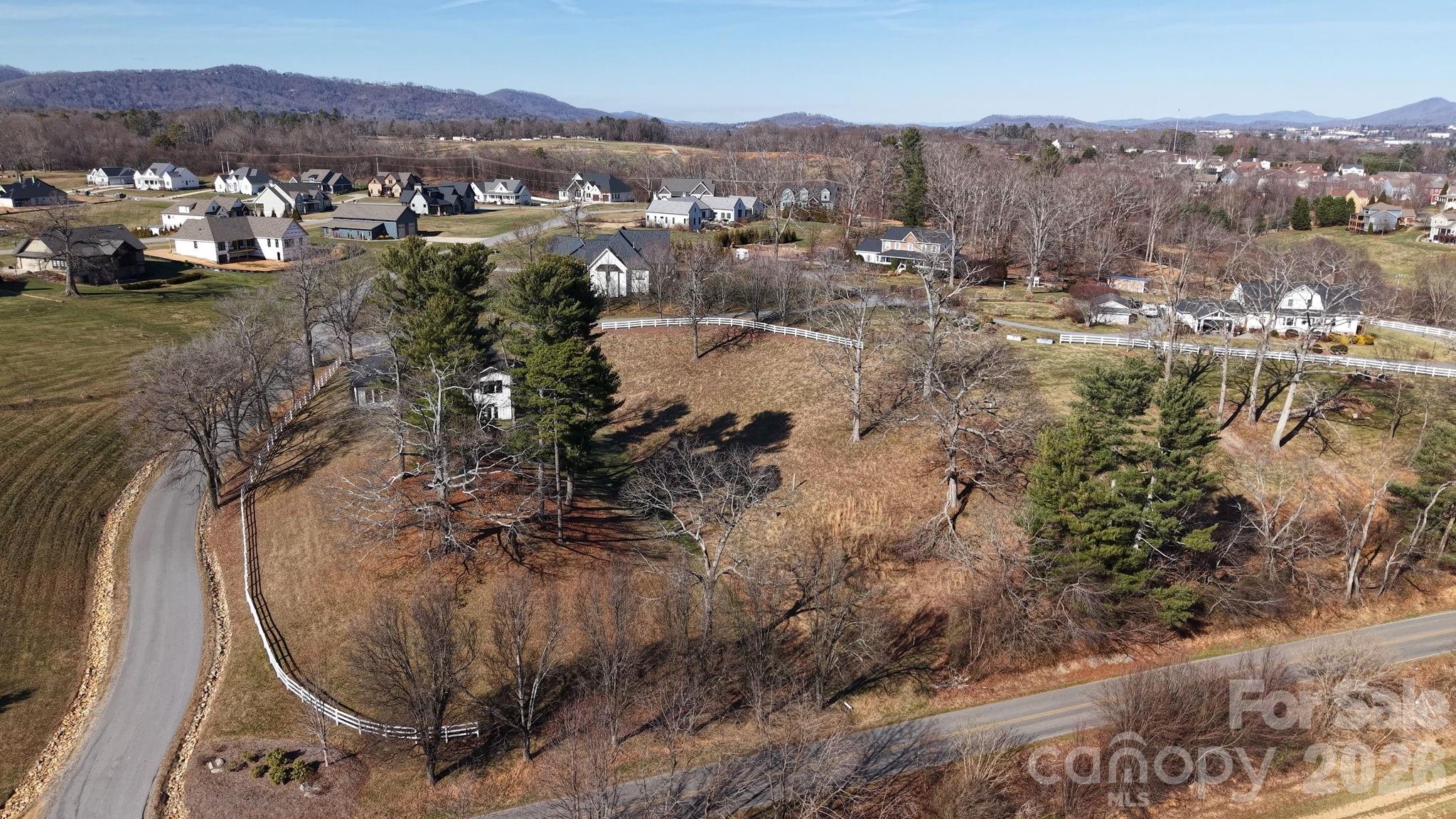 479 Nesbitt Drive Mills River NC 28759