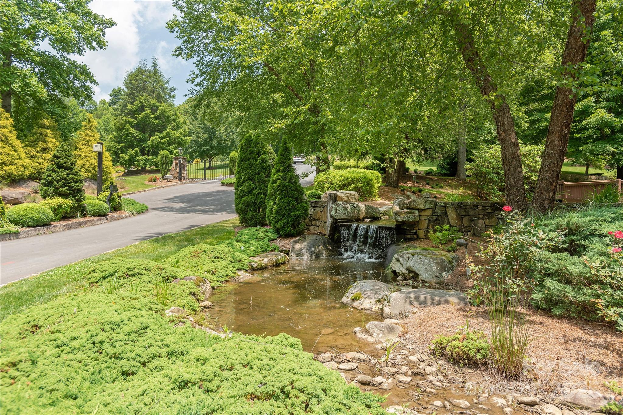 120 Ivywood Lane Laurel Park NC 28739