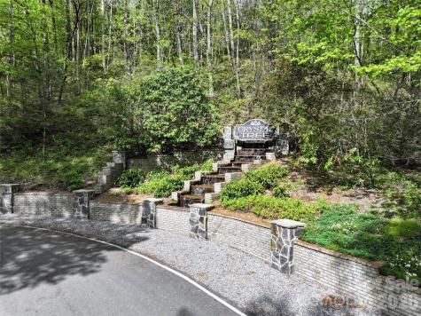 9999 Divit Road Waynesville NC 28785