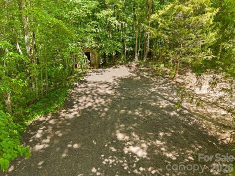 31 White Bridge Road Weaverville NC 28787