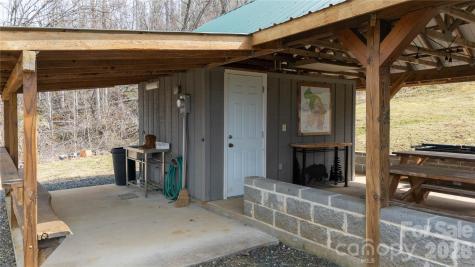 000 Tyler Lane Bakersville NC 28705