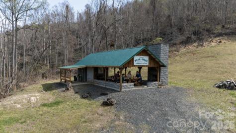 000 Tyler Lane Bakersville NC 28705