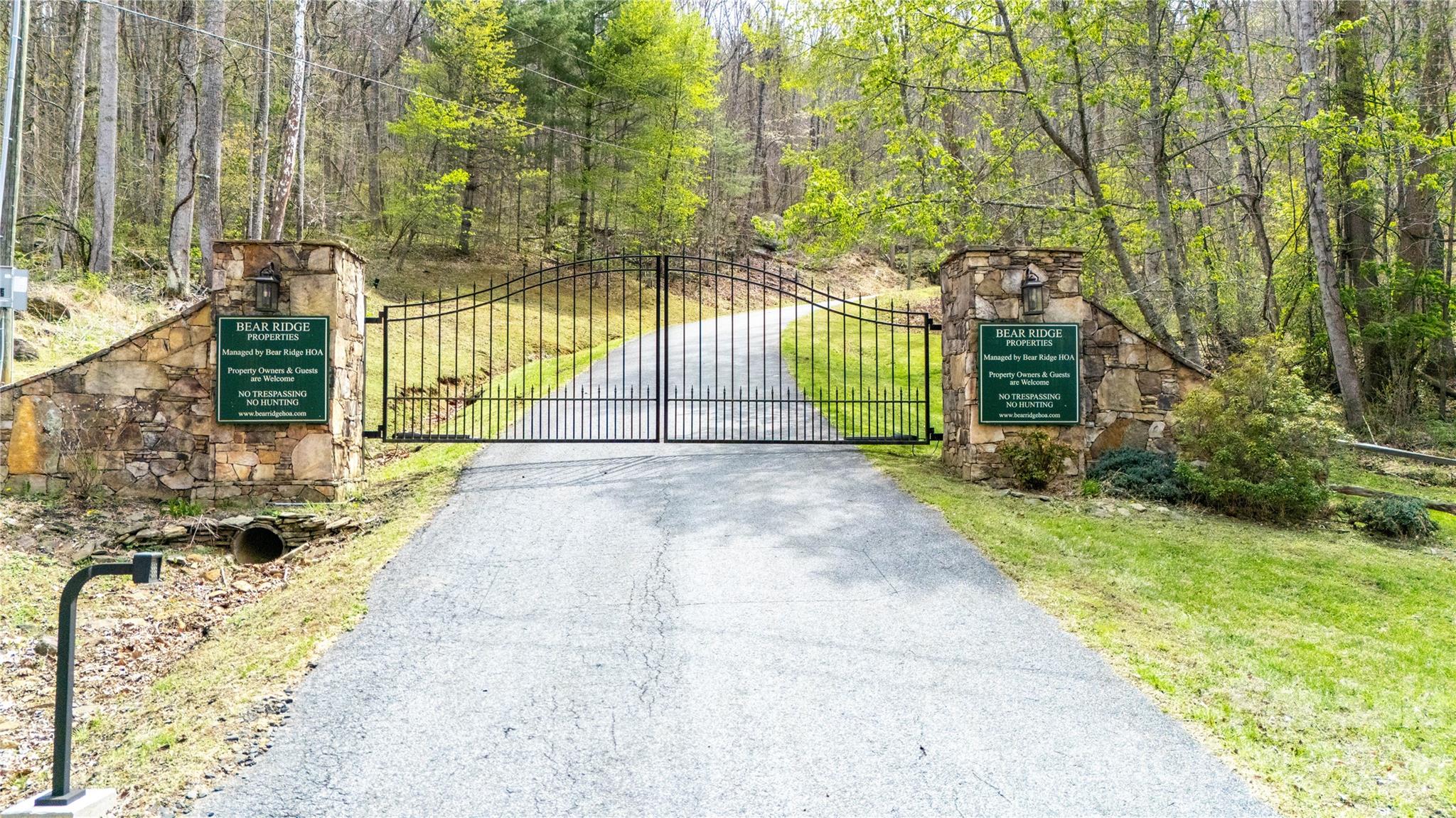 000 Tyler Lane Bakersville NC 28705