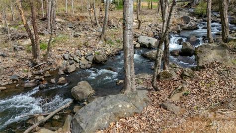 000 Tyler Lane Bakersville NC 28705