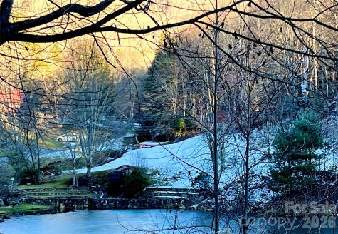 000 Fox Den Road Mars Hill NC 28754