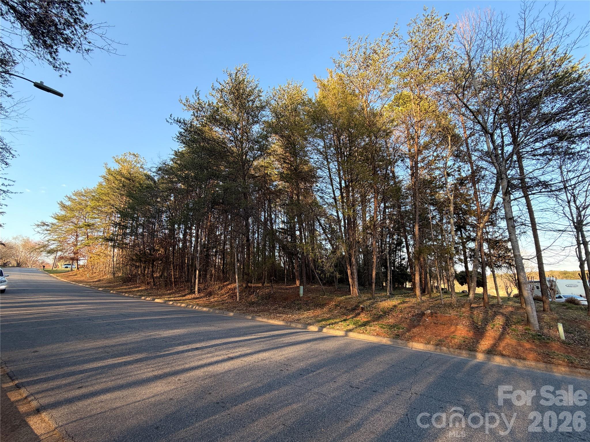 3785 Pinecrest Drive NE Hickory NC 28601