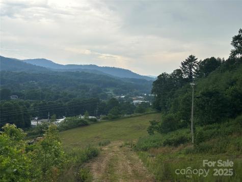 32 Hwy 19e Highway Burnsville NC 28714