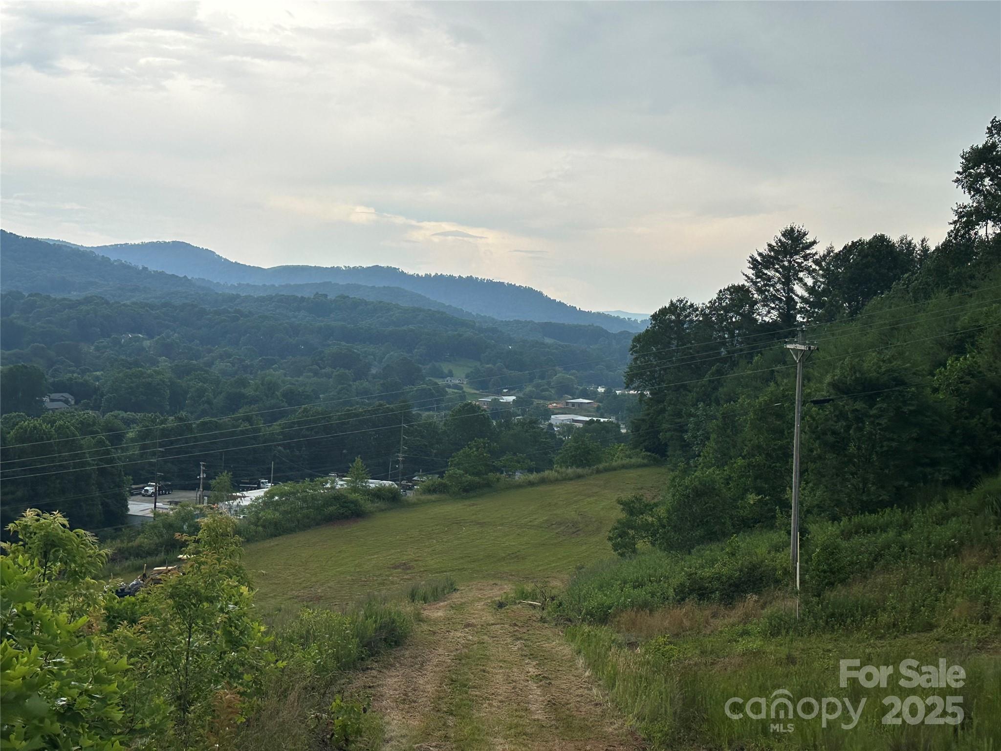 32 Highway 19e Highway Burnsville NC 28714