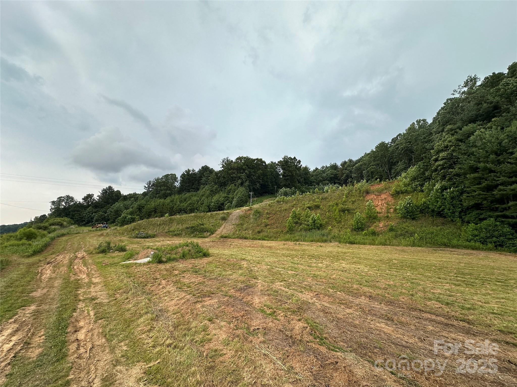 32 Highway 19e Highway Burnsville NC 28714