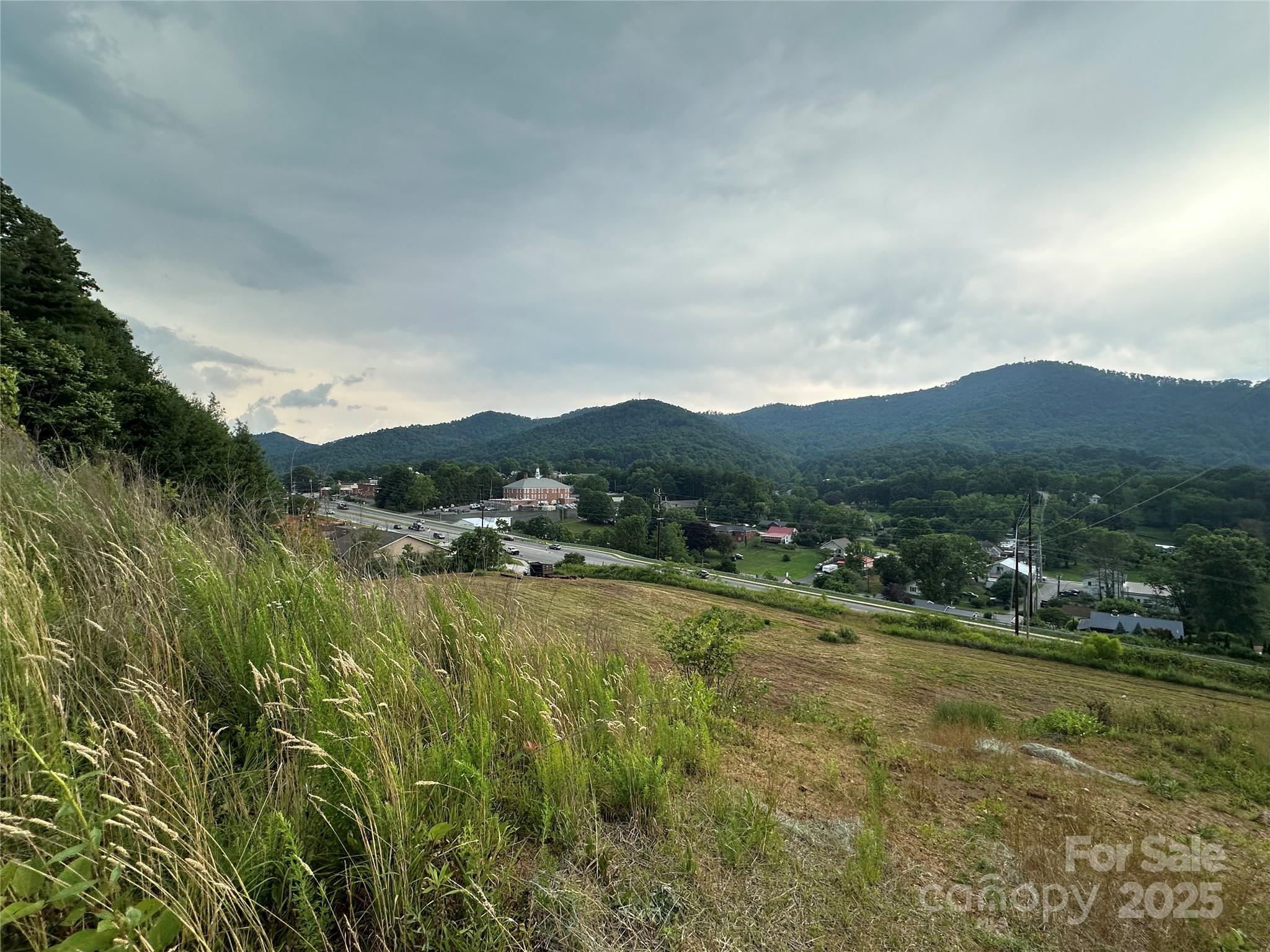 32 Highway 19e Highway Burnsville NC 28714