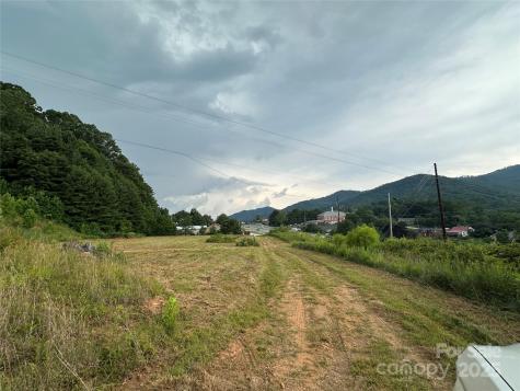 32 Hwy 19e Highway Burnsville NC 28714