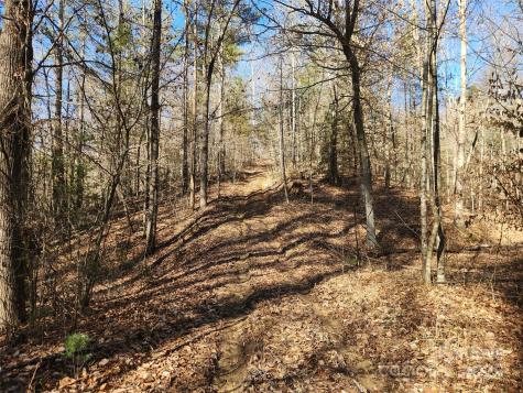2500 Playmore Beach Road Lenoir NC 28645