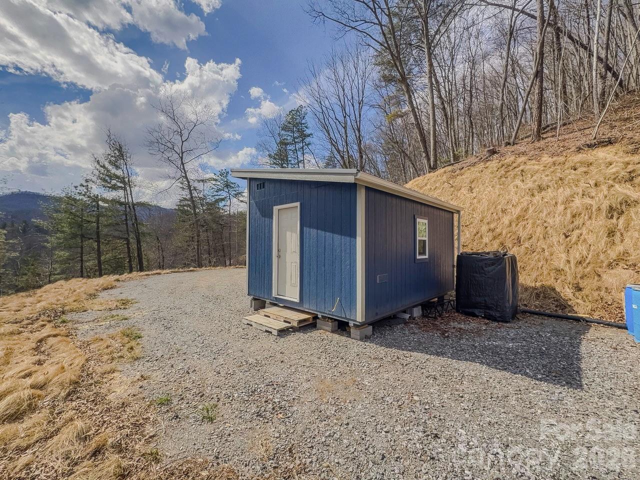 175 Broken Bow Road Waynesville NC 28785