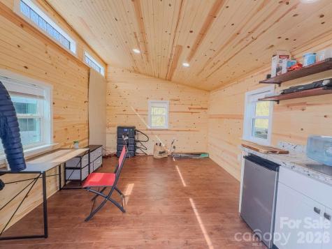 175 Broken Bow Road Waynesville NC 28785