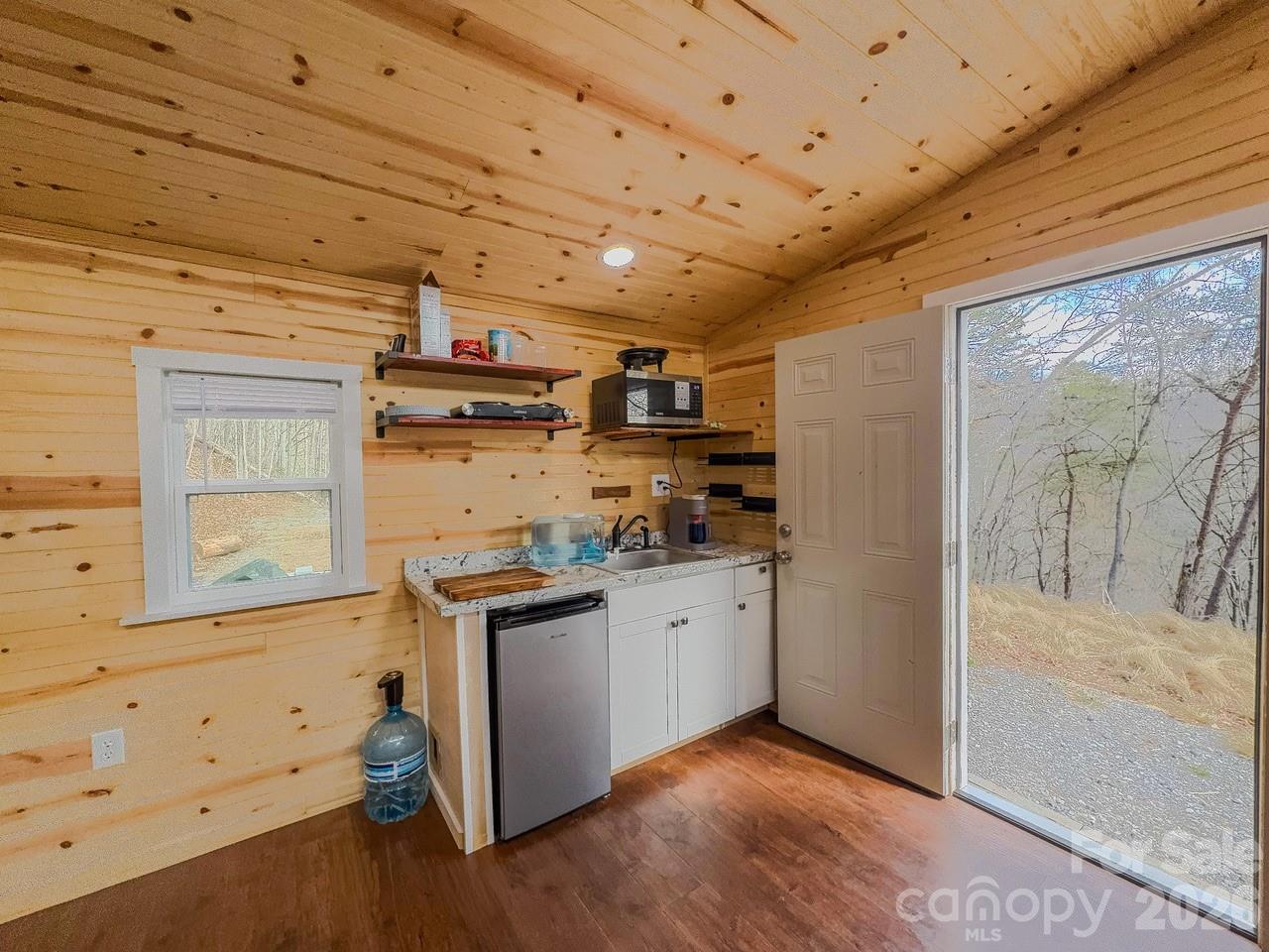175 Broken Bow Road Waynesville NC 28785