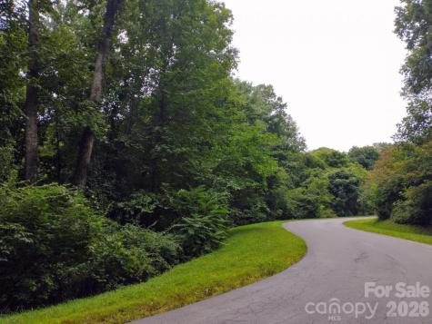 197 Starling Pass Asheville NC 28804