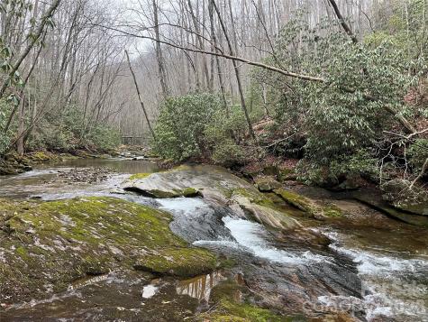 Tbd Powder Horn Road Deep Gap NC 28618