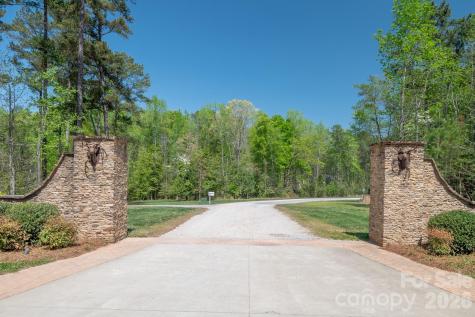 2170 Two Sisters Drive Lancaster SC 29720