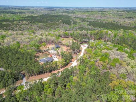 2170 Two Sisters Drive Lancaster SC 29720