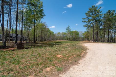 2170 Two Sisters Drive Lancaster SC 29720