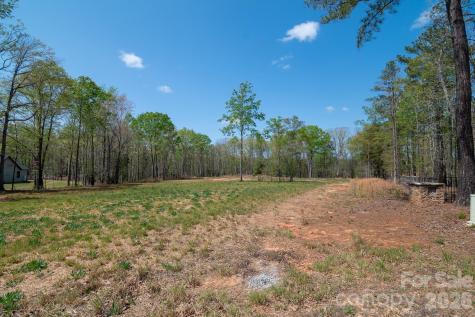 2170 Two Sisters Drive Lancaster SC 29720