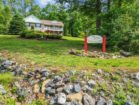 138 Whitfield Lane Weaverville NC 28787