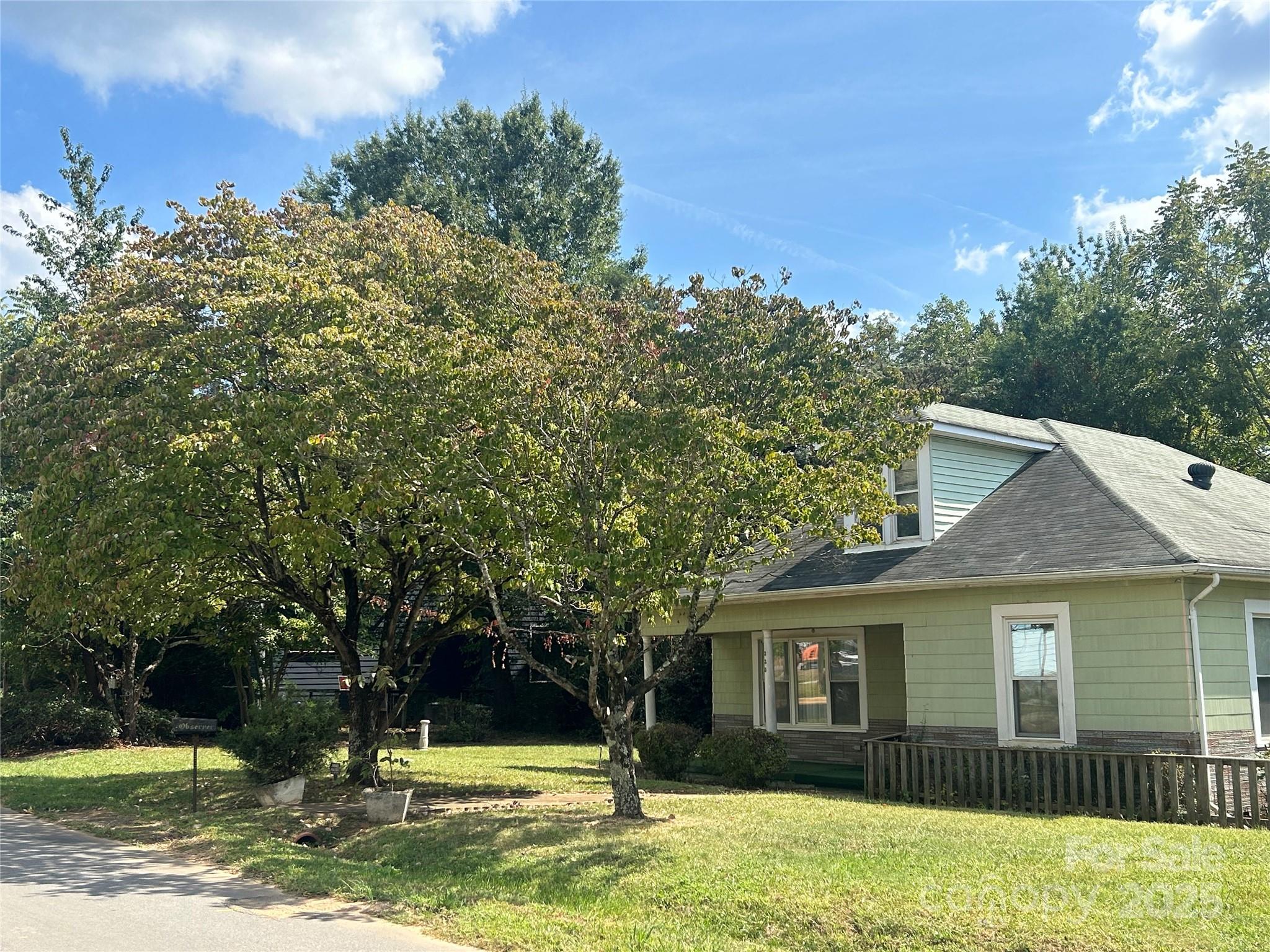 335 Catawba Avenue Davidson NC 28036