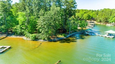 2467 Camelia Pointe Drive Sherrills Ford NC 28673