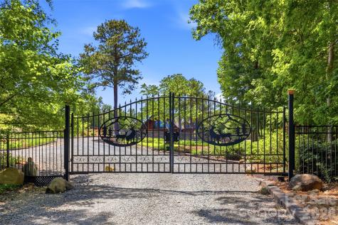 416 Lake Shore Drive Norwood NC 28128