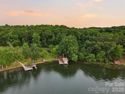 416 Lake Shore Drive Norwood NC 28128