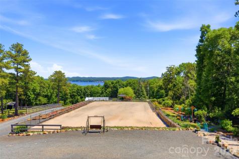 416 Lake Shore Drive Norwood NC 28128