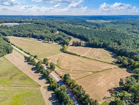 3539 Highway 97 Highway Sharon SC 29742