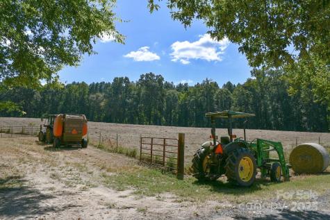 3539 Highway 97 Highway Sharon SC 29742