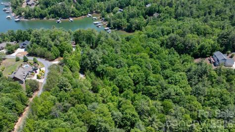 45 Harborside Drive Nebo NC 28761