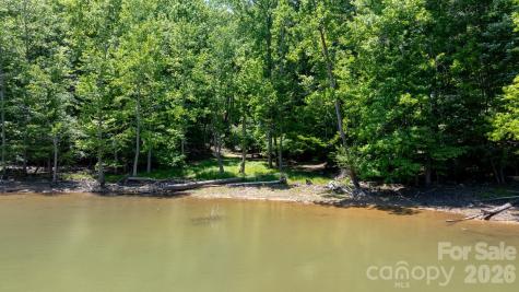 45 Harborside Drive Nebo NC 28761
