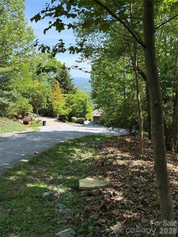 108 Fawncrest Court Flat Rock NC 28731