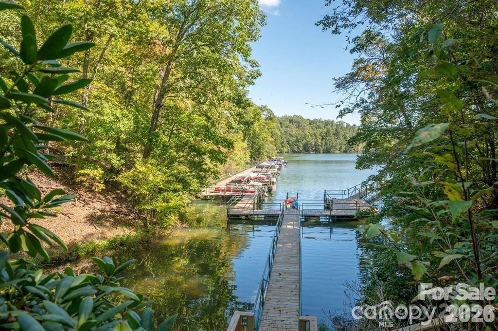 26 Mountain Parkway Mill Spring NC 28756