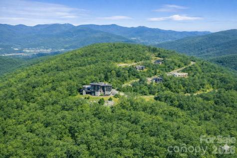 9997 Southcliff Parkway Fairview NC 28730