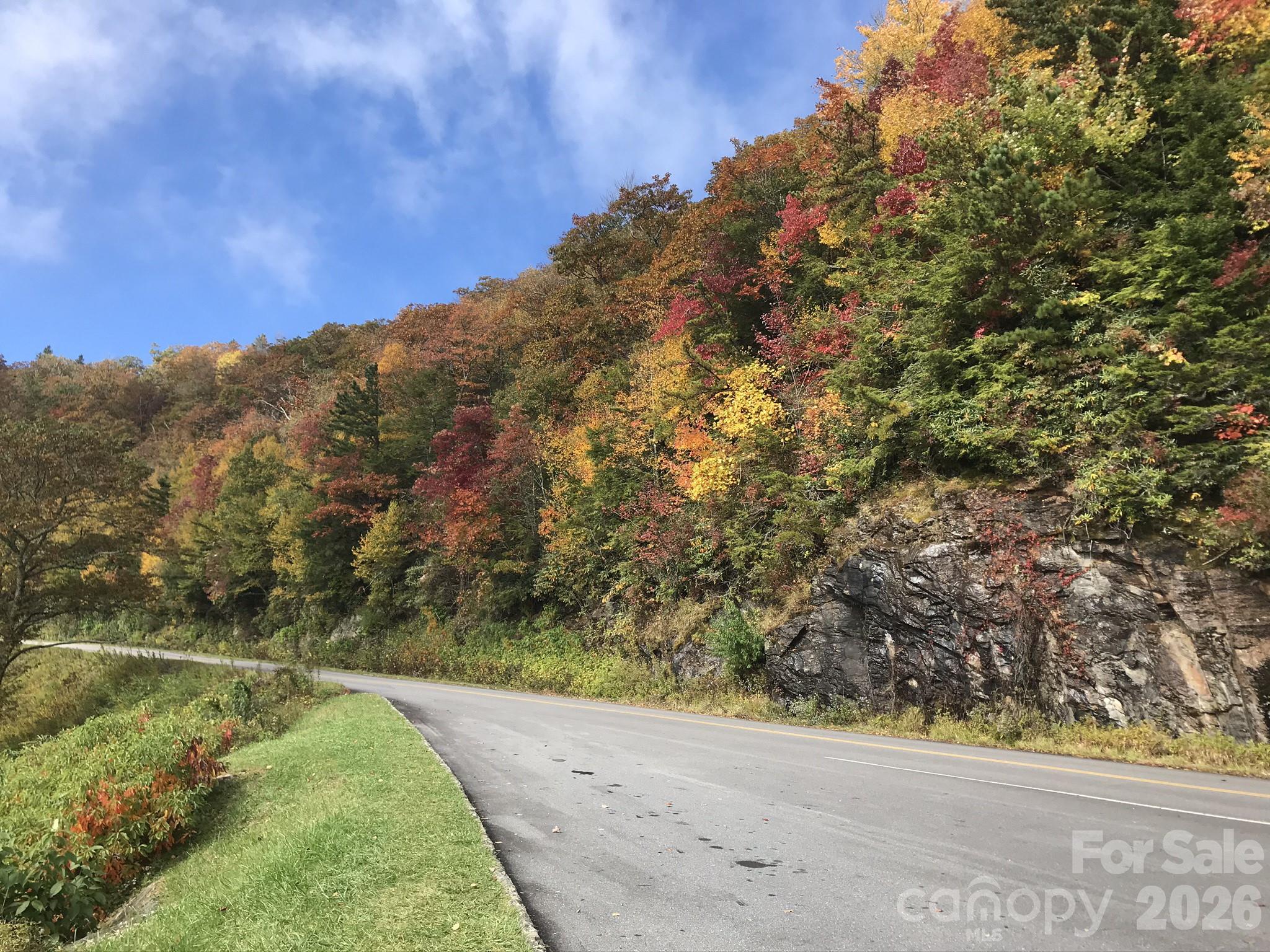 00 Winterstar Loop Burnsville NC 28714